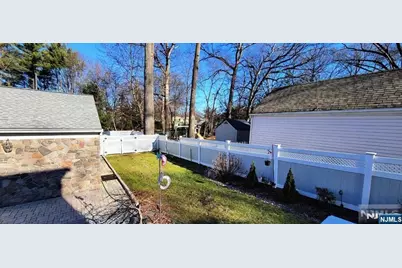 16 Zimmer Avenue, Midland Park, NJ 07432 - Photo 34