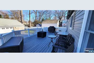 16 Zimmer Avenue, Midland Park, NJ 07432 - Photo 32