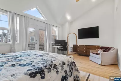 21 Grand Cove Way, Edgewater, NJ 07020 - Photo 20