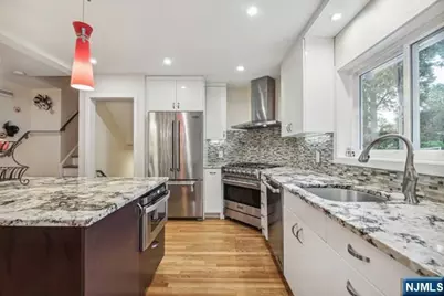 19 Center Street, Cresskill, NJ 07626 - Photo 4