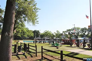 32 Luhman Terrace, Secaucus, NJ 07094 - Photo 40