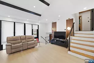 32 Luhman Terrace, Secaucus, NJ 07094 - Photo 6