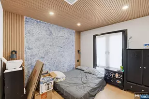 32 Luhman Terrace, Secaucus, NJ 07094 - Photo 14