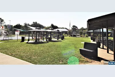 32 Luhman Terrace, Secaucus, NJ 07094 - Photo 38