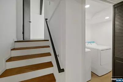 32 Luhman Terrace, Secaucus, NJ 07094 - Photo 22