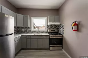 86 Hunter St, Lodi, NJ 07644 - Photo 2