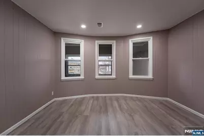 86 Hunter Street, Lodi, NJ 07644 - Photo 6