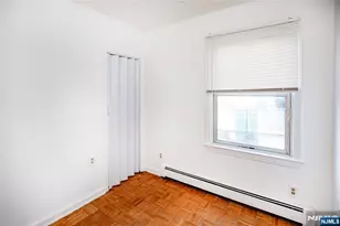 50 Westervelt Ave 1, Hawthorne, NJ 07506 - Photo 10