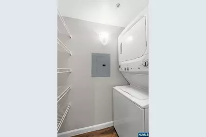 690 Rt 23 R1 #R1, Wayne, NJ 07470 - Photo 10