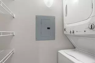 690 Rt 23 R1, Wayne, NJ 07470 - Photo 10