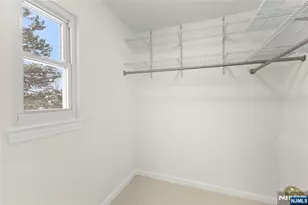 80 Glenwood Ave, Elmwood Park, NJ 07407 - Photo 22