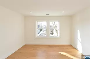 31 Albert Ave, Fair Lawn, NJ 07410 - Photo 8