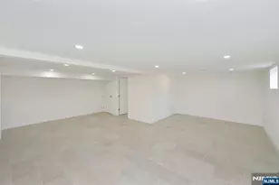 31 Albert Ave, Fair Lawn, NJ 07410 - Photo 24