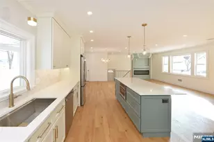 31 Albert Ave, Fair Lawn, NJ 07410 - Photo 6