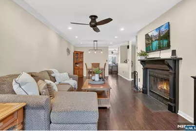 3807 Melville Court, Mahwah, NJ 07430 - Photo 6