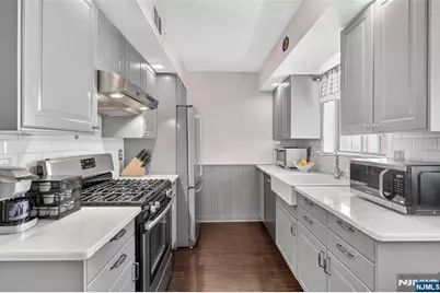 3807 Melville Court, Mahwah, NJ 07430 - Photo 18