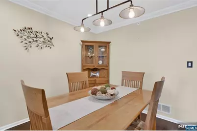 3807 Melville Court, Mahwah, NJ 07430 - Photo 10