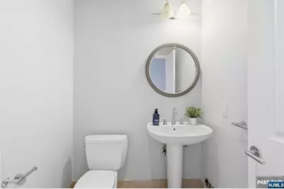 8125 River Road 4E #4E, North Bergen, NJ 07047 - Photo 12