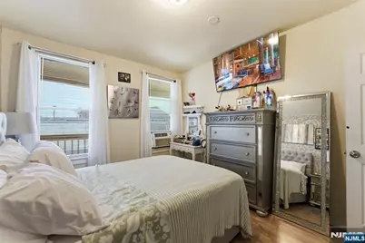 76 Heckel Street, Belleville, NJ 07109 - Photo 16