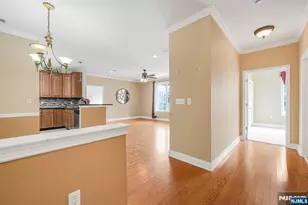 4 Cliff Road B2, Woodland Park, NJ 07424 - Photo 4