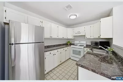 2903 Appleton Way, Hanover Township, NJ 07981 - Photo 8