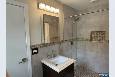 27 Summit Avenue 1 #1, Westwood, NJ 07675 - Photo 8