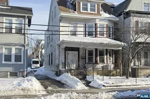 922 Grove St, Irvington, NJ 07111 - Photo 1