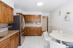 312 6th Street 1, Palisades Park, NJ 07650 - Photo 20