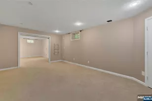 501 Clinton Ave, Wyckoff Township, NJ 07481 - Photo 28