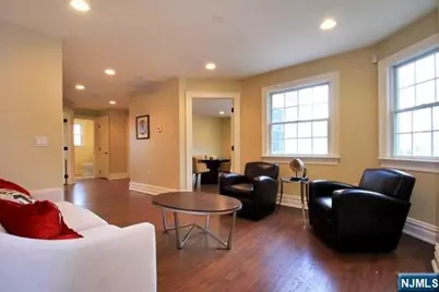 240 Grand Avenue 2nd Fl Rear #2nd Fl REAR, Englewood, NJ 07631 - Photo 2