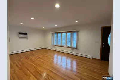 338 Brinkerhoff Avenue, Palisades Park, NJ 07650 - Photo 4