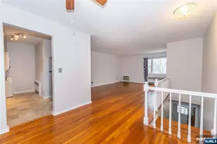 19 Wedgewood Dr 79, Verona, NJ 07044 - Photo 4