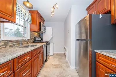 19 Wedgewood Drive 79 #79, Verona, NJ 07044 - Photo 12