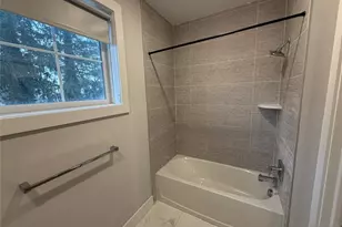 1685 Bergen Blvd 505, Fort Lee, NJ 07024 - Photo 12