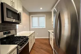 16 Engle St, Cresskill, NJ 07626 - Photo 2