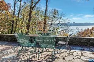 1470 Palisade Terrace, Fort Lee, NJ 07024 - Photo 4