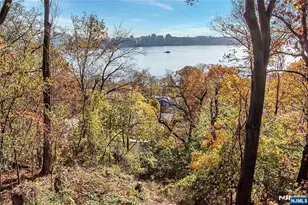 1470 Palisade Terrace, Fort Lee, NJ 07024 - Photo 20