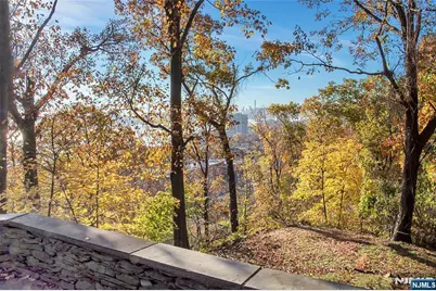 1470 Palisade Terrace, Fort Lee, NJ 07024 - Photo 26