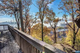 1470 Palisade Terrace, Fort Lee, NJ 07024 - Photo 18