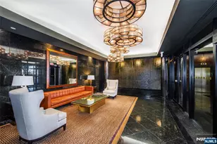 900 Palisade 18N, Fort Lee, NJ 07024 - Photo 2