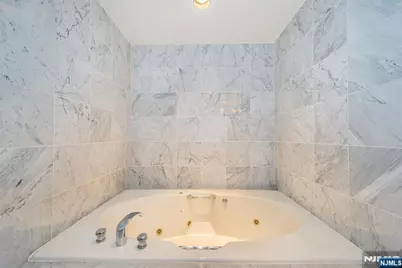 900 Palisade 18N #18N, Fort Lee, NJ 07024 - Photo 18