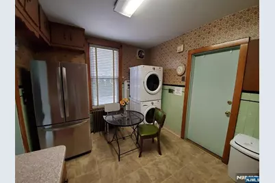 20 N Farview Avenue C #C, Paramus, NJ 07652 - Photo 4