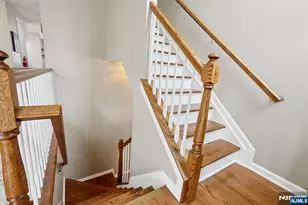 273 Roslyn Ct, West New York, NJ 07093 - Photo 30