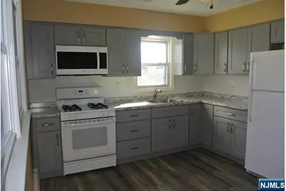 164 Scoles Avenue 2 #2, Clifton, NJ 07012 - Photo 6