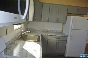 164 Scoles Ave 2, Clifton, NJ 07012 - Photo 8