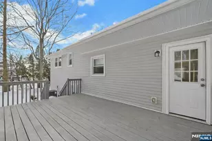 8 Iroquois Ave, Oakland, NJ 07436 - Photo 2