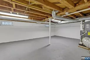 8 Iroquois Ave, Oakland, NJ 07436 - Photo 28