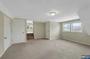 8 Iroquois Ave, Oakland, NJ 07436 - Photo 28