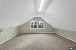 8 Iroquois Ave, Oakland, NJ 07436 - Photo 24