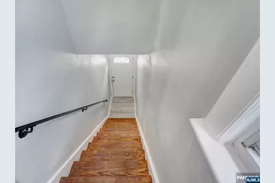 20 W 49th Street 2 #2, Bayonne, NJ 07002 - Photo 2